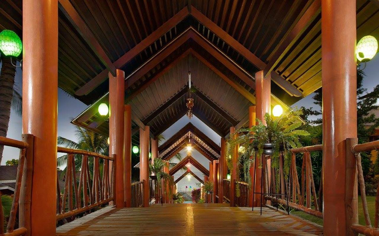 Flushing Meadows Resorts & Playground Panglao Bagian luar foto