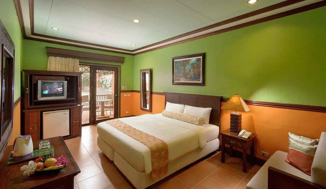 Flushing Meadows Resorts & Playground Panglao Bagian luar foto
