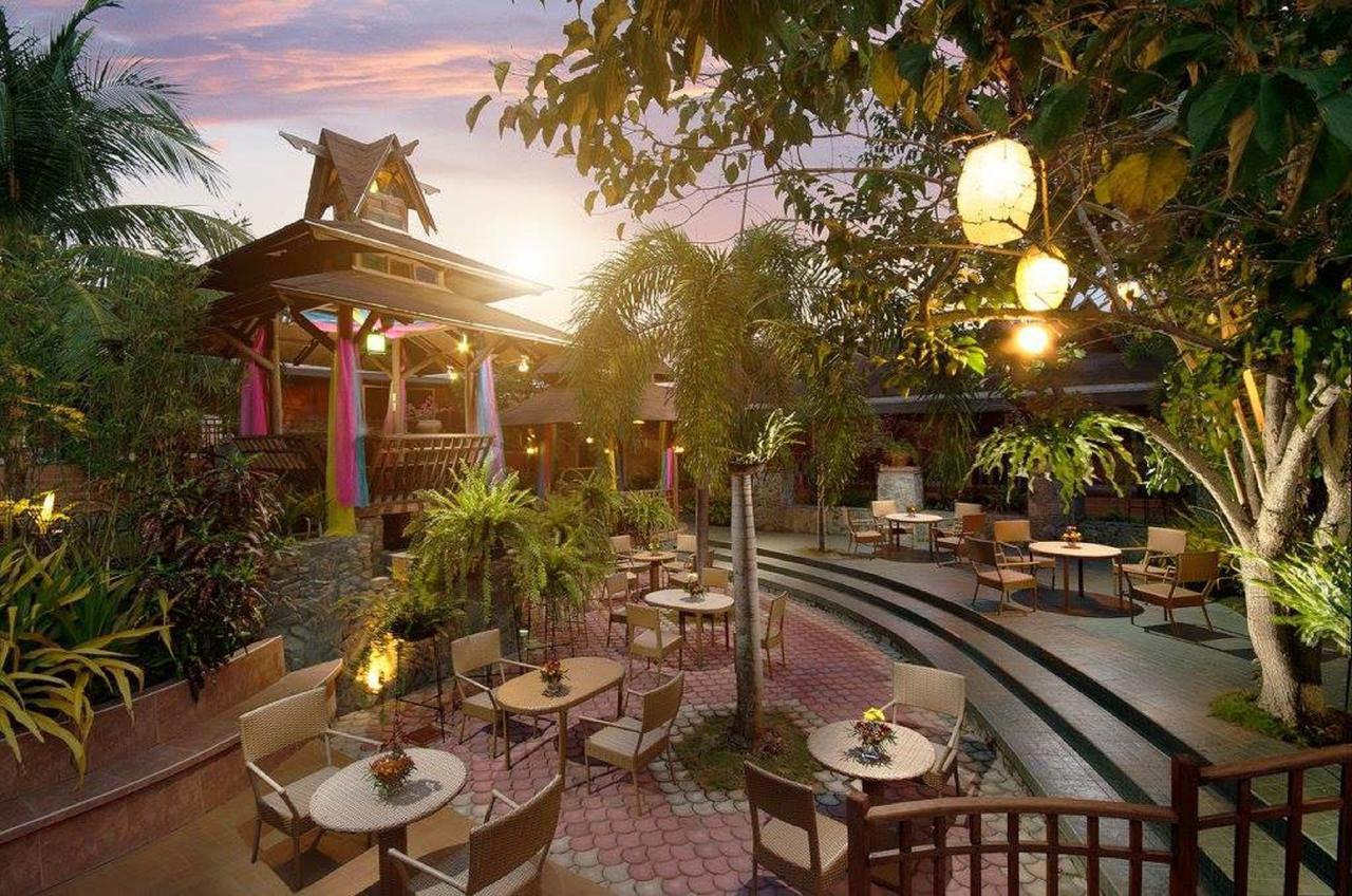 Flushing Meadows Resorts & Playground Panglao Bagian luar foto