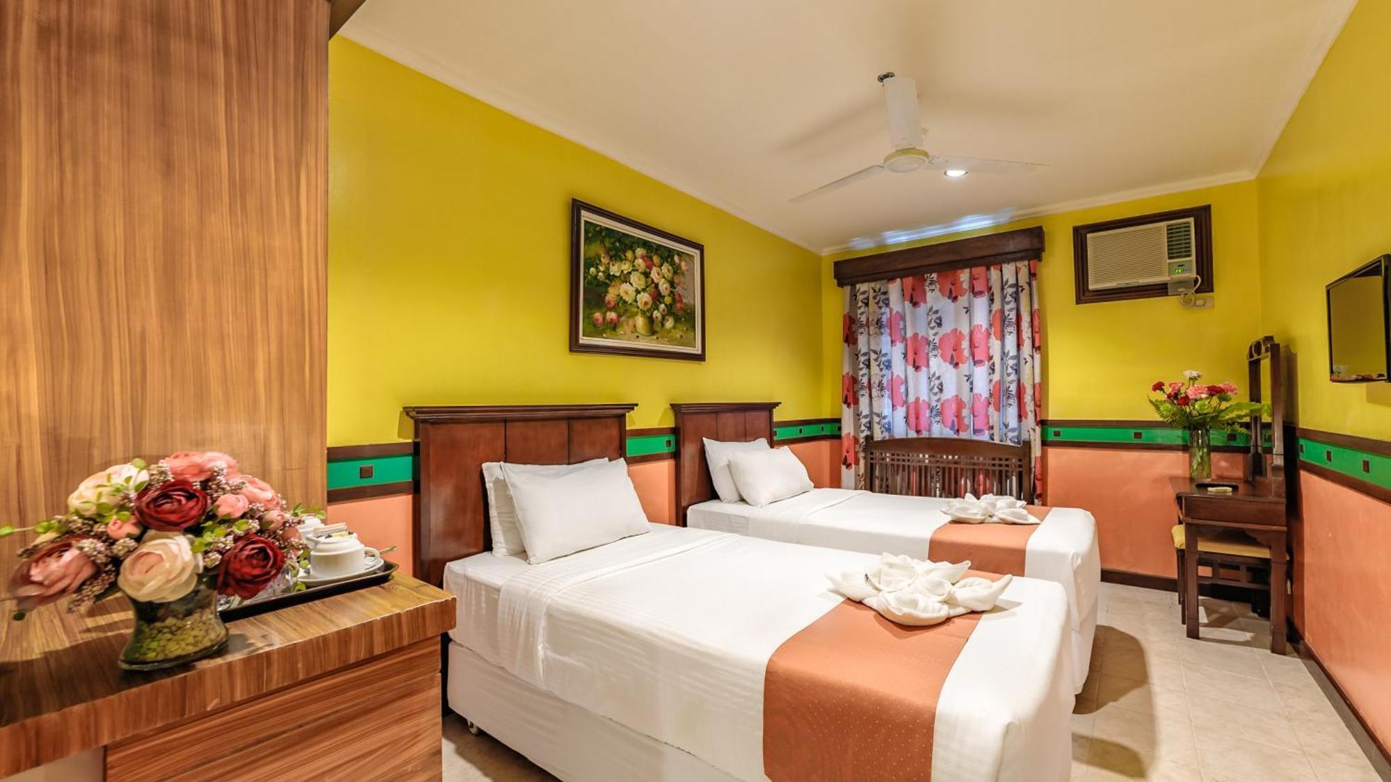 Flushing Meadows Resorts & Playground Panglao Bagian luar foto
