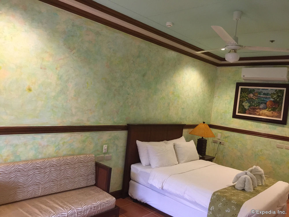 Flushing Meadows Resorts & Playground Panglao Bagian luar foto