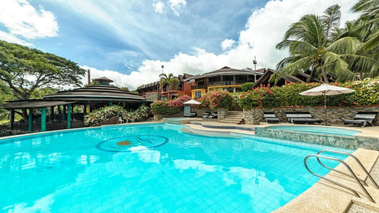 Flushing Meadows Resorts & Playground Panglao Bagian luar foto