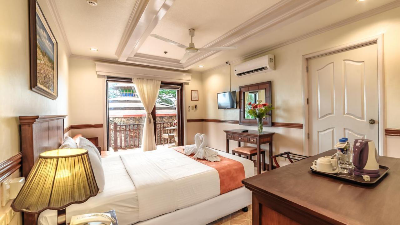 Flushing Meadows Resorts & Playground Panglao Bagian luar foto