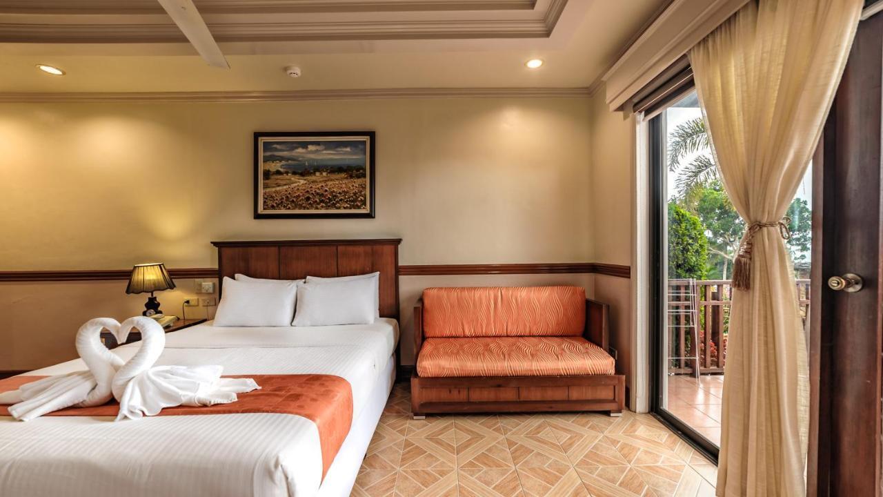 Flushing Meadows Resorts & Playground Panglao Bagian luar foto